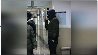 重庆喝醉酒爆料视频,街头一幕引发网友热议  第3张