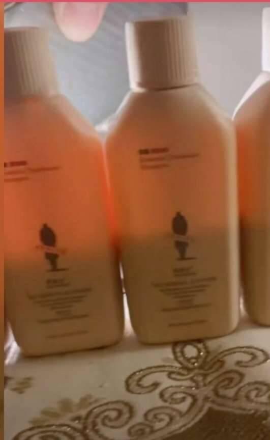 谁爆料辛巴卖假货的视频,揭秘视频曝光惊人内幕 第1张 谁爆料辛巴卖假货的视频,揭秘视频曝光惊人内幕 第1张