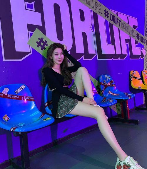 网友爆料泼粪视频大全最新,惊现泼粪视频大全，社会道德底线再遭挑战  第2张