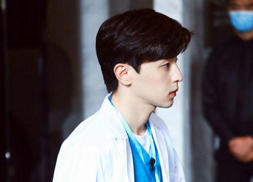 武汉小伙爆料视频最新,揭秘城市生活背后不为人知的真相  第2张